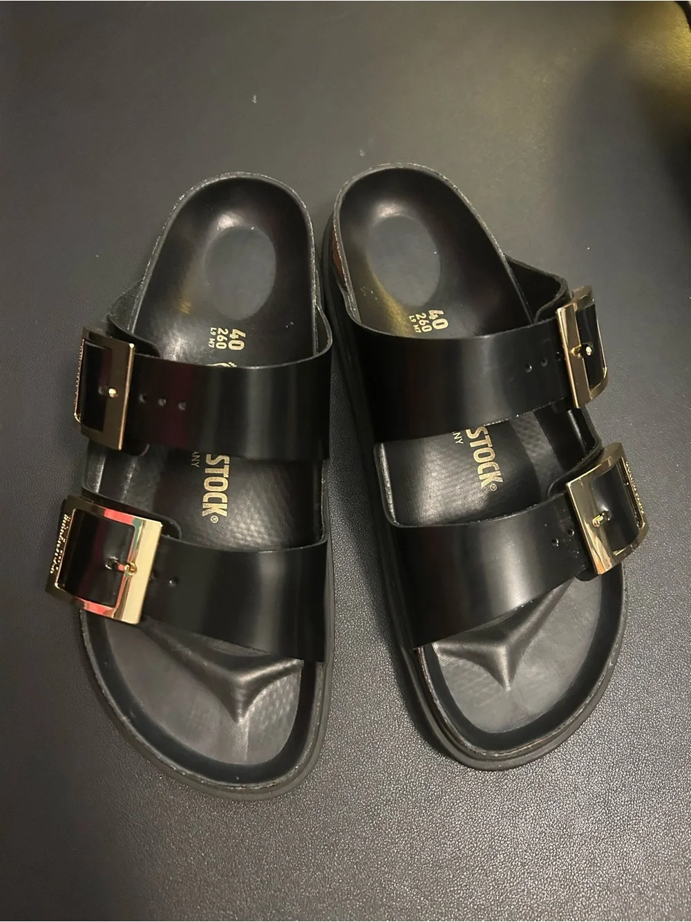 Arizona Droplet Buckle Patent Leather Sandals - Picture 4 of 12